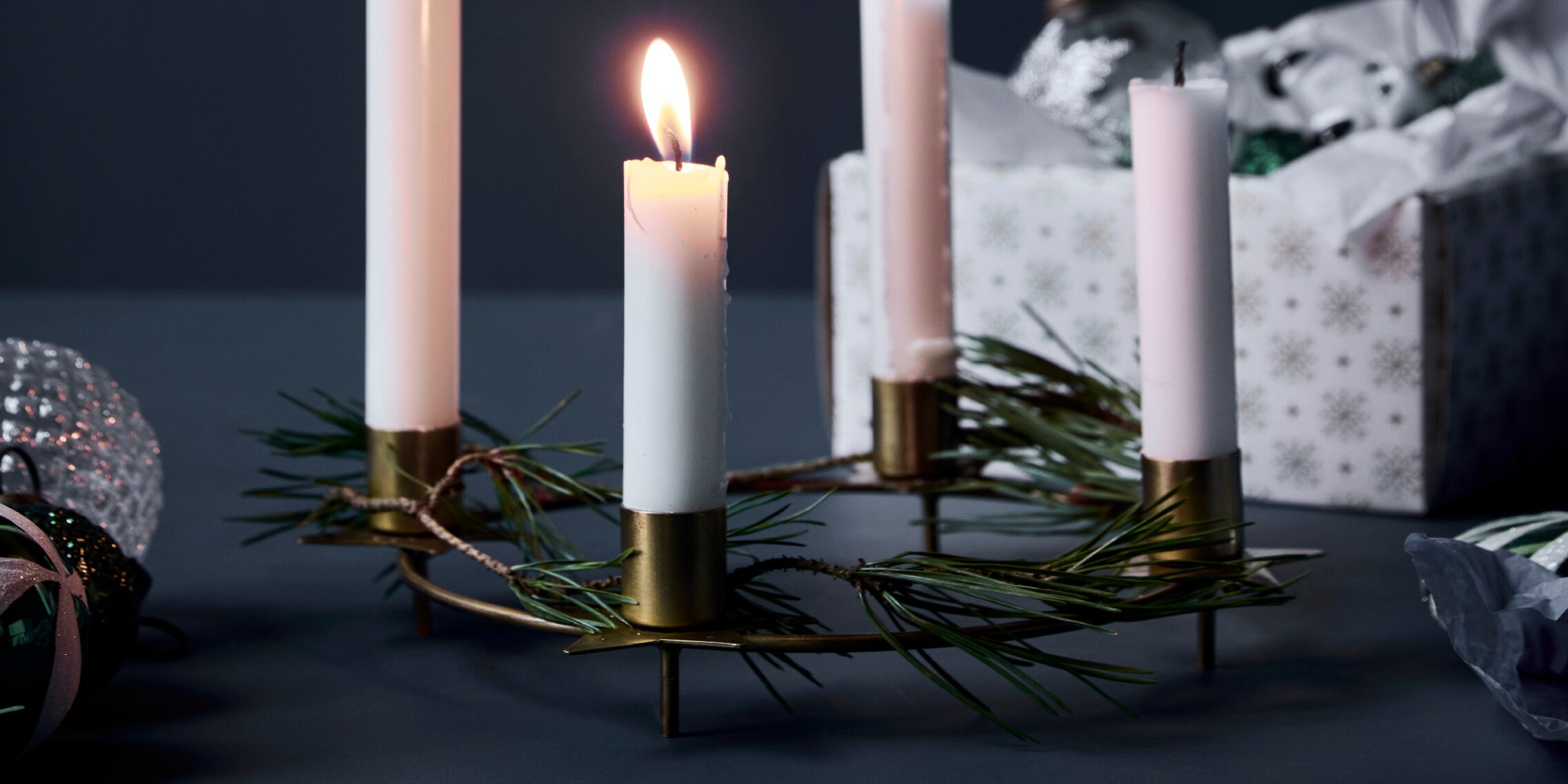 Portacandele Per Corona Dell'Avvento In Oro, Set Da 4 Pezzi: Metallo Robusto Per Candele LED E Cera Ø8 Cm, Design Moderno