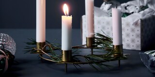 Portacandele Per Corona Dell'Avvento In Oro, Set Da 4 Pezzi: Metallo Robusto Per Candele LED E Cera Ø8 Cm, Design Moderno