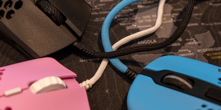 Il cavo del Cooler Master è decisamente il migliore. Al secondo posto c’è il Glorious. Con l'M42, è raccomandato l’acquisto di un Mouse Bungee.