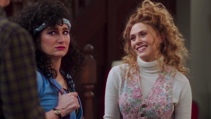 Agnes è totalmente d'accordo nel ricominciare la scena.