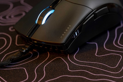 I tasti principali sono adornati con il nome del mouse.