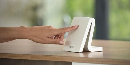 Il centro di controllo per i professionisti della smart home: Somfy Tahoma. Immagine: allhomecinema.com