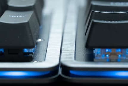 Si vede solo uno spazio vuoto tra il tastierino numerico e il Core.