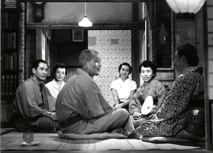 Una scena dal film «Tokyo Story» di Yasujiro Ozu. Immagine: moma.org