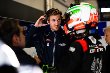 Lorenz Frey-Hilti ai box al Nürburgring.