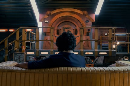 Das Set der Bebop ist fantastisch, wirkt sowohl belebt wie auch weltraumartig futuristisch.
