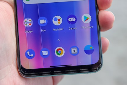 Critica dei dettagli: le icone della fotocamera e di Chrome.