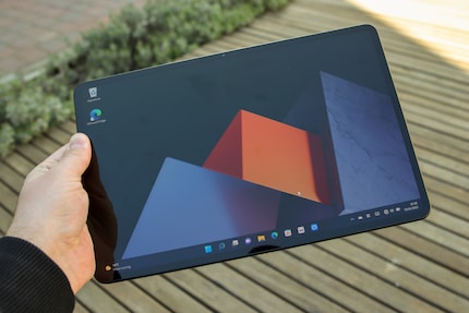 Un elegante display OLED.