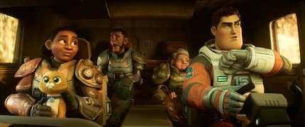 La squadra di Buzz non è composta da supereroi, ma da dilettanti.