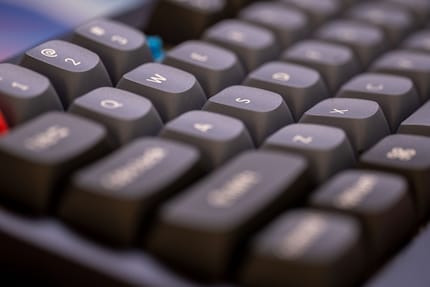 La versione ANSI è dotata di keycap e interruttori.