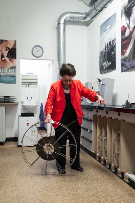 «Bergauf, Bergab» veniva proiettato ancora con strumenti meccanici.