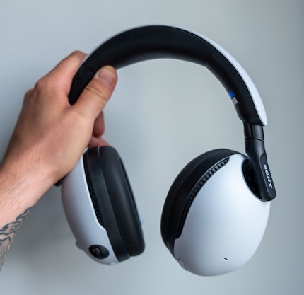 Sembra che la Playstation e le WH-MX1000M5 abbiano avuto un figlio.