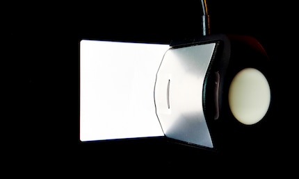 Nella rilevazione della luminosità si misurano in successione finestre di dimensioni diverse sullo schermo. Qui: 10% delle dimensioni della finestra.