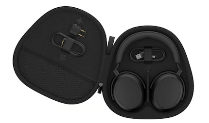 The Momentum 4 is transported with the ear cups turned in.