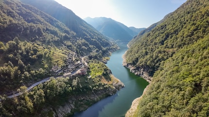 In buone condizioni di luce la qualità della telecamera è buona. Qui ho rischiarato leggermente le ombre in Lightroom.