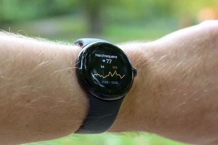 Misurazione della frequenza cardiaca con il Pixel Watch.