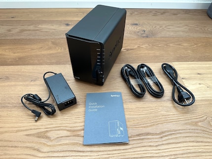 Nice and neat: the contents of the box.