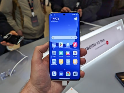 Xiaomi 13 Pro con display da 6,73 pollici.