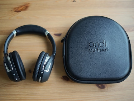 The case included with the Concert 1 is large and sturdy.