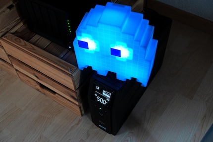 The ghostly lamp uses only 0.6 to 2.6 watts.
