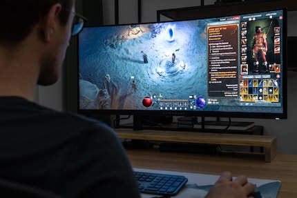 In una stanza buia i QD-OLED sono il massimo per il gaming.