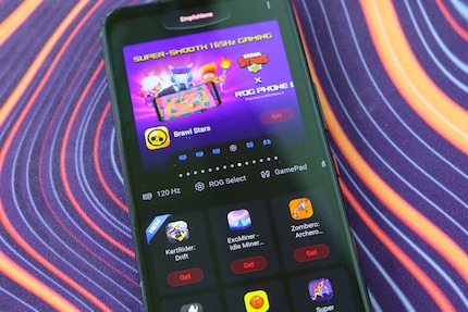 Asus conscientiously lists which games support the ROG Phone 7’s features.