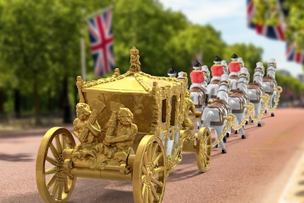 Problemi alla schiena: Re Carlo tornerà dall'Abbazia di Westminster al palazzo solo con l'antica carrozza d'oro.