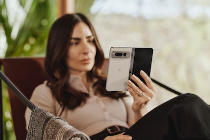 Quando viene aperto, il Pixel Fold diventa un piccolo tablet.