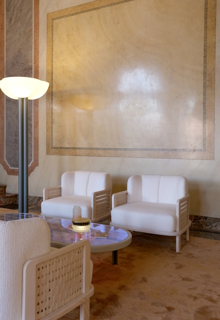 Il tavolo «Ace» è stato progettato da Cristina Celestino per la mostra «Clay Court Club».