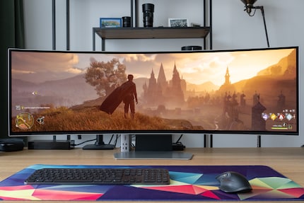 Che panorama! Scene come questa hanno un aspetto fantastico sul pannello QD-OLED da 49 pollici.