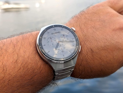 Nel test l'orologio mi è piaciuto molto dal punto di vista visivo, ma non posso dire lo stesso per quanto riguarda le funzioni.