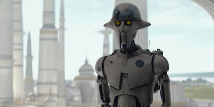 Huyang, doppiato da David Tennant nell'originale, è una vera e propria risorsa per «Ahsoka».