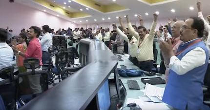 La reazione dopo l'atterraggio.
