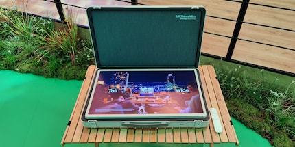 If you lay the TV flat in the case, it becomes a tablet and can even be used for gaming. Chess, for example.