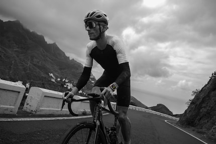 The Apple Watch Ultra 2 should be compatible with even more bike accessories.
