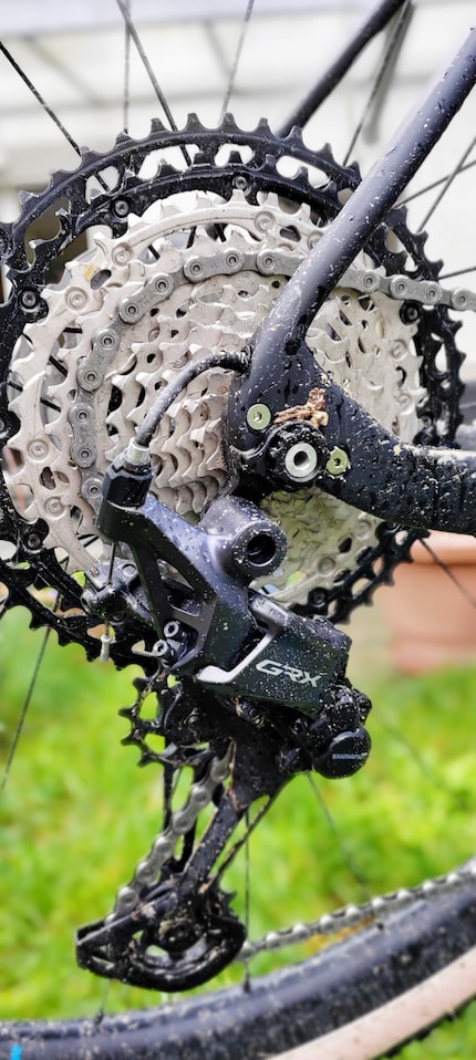 Il deragliatore posteriore Shimano GRX RX820 con cassetta 10-51.