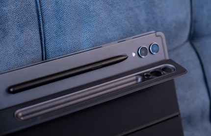 The S-Pen conveniently attaches to the back of the tablet magnetically, which is also where it’s charged.