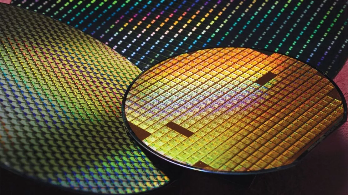 Ecco come appare un wafer da cui vengono tagliati i singoli chip.