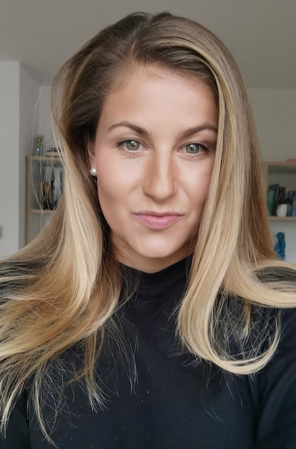 Tilja Tanner è coach del sonno, specialista in puericultura e madre di due figli.
