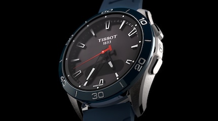 Not to be seen: The black dial is a solar cell developed in-house.