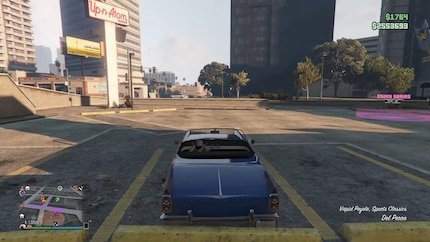 Responsabile del 90 percento degli incidenti con omissione di soccorso dovuti a guidatori distratti: la linea viola sulla minimappa di «Grand Theft Auto V».