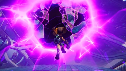 In «Ratchet & Clank: Rift Apart» viaggio incredibilmente veloce attraverso diversi livelli con spaccature dimensionali.