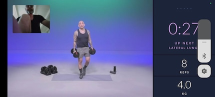 The coach guides you through the workout while voice-supported, real-time feedback jumps in to correct your technique when necessary.