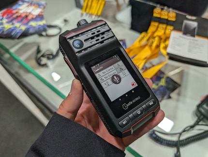 L'RG440 ricorda una radio, ma funziona con Android e tramite rete mobile.