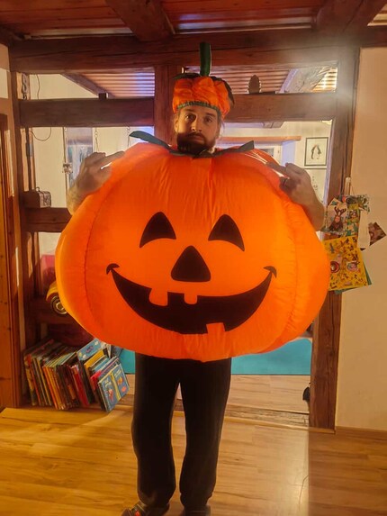 Modestamente, ero l'attrazione di Halloween!