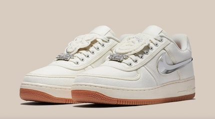 Con Travis Scott, lo Swoosh non è solo uno Swoosh.