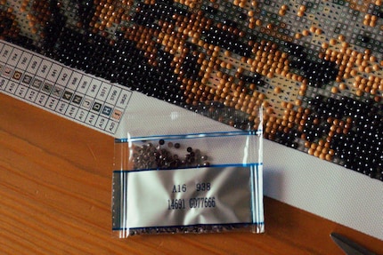 I can see from the table which diamond belongs to which symbol.