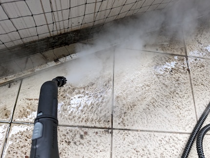 The winter dirt on the balcony can be steamed away, but it’s quite laborious and time-consuming.