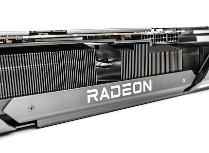 La prossima generazione mid-range di AMD dovrebbe offrire prestazioni simili a quelle di una RX 7900 XT.