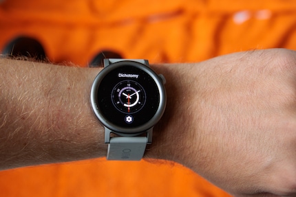 Personalizzo la watchface direttamente nell'orologio e con una scelta ancora più ampia nell'app.